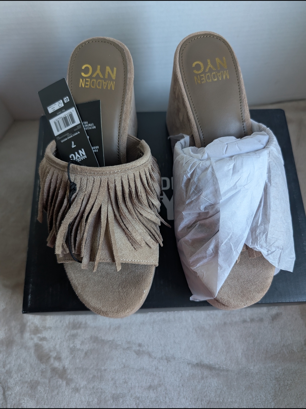 Madden NYC Taupe Fringe Slide Sandals Size 7 NIB - Picture 3 of 9